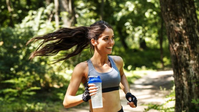 Un jogging lent suffit pour être en bonne santé.  Apprenez les secrets de courir avec le sourire